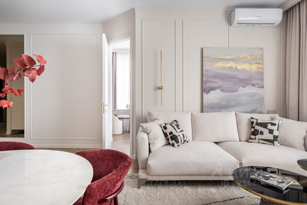 Продажа 3-комн квартиры на вторичном рынке Винницкая улица, 8к3