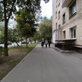 Продажа 1-комн квартиры на вторичном рынке Планетная улица,  д. 49