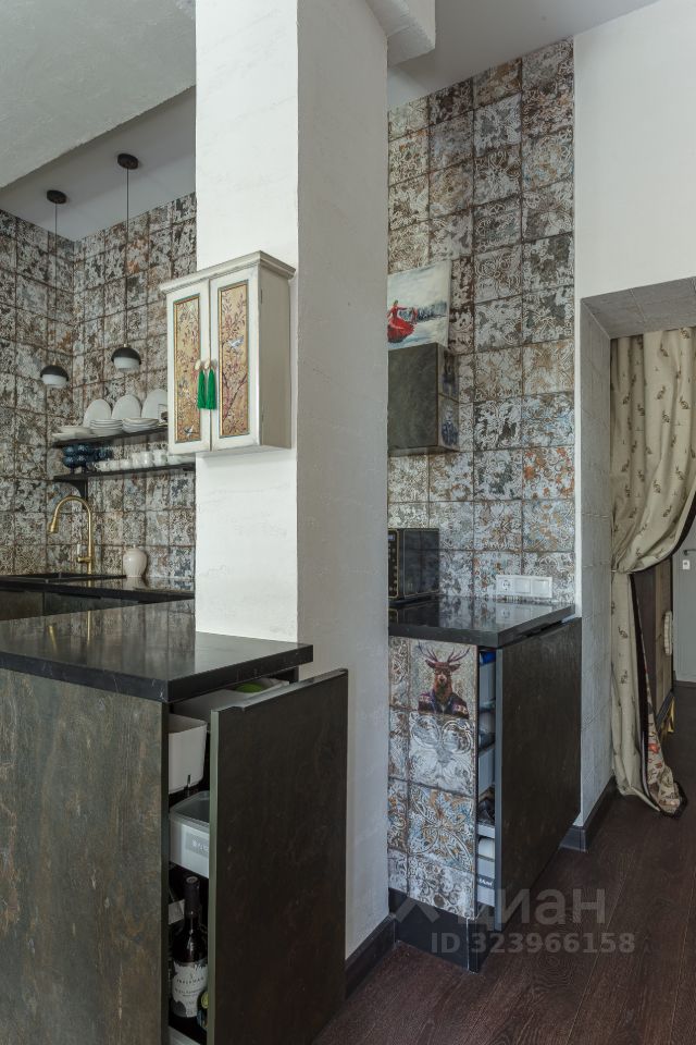 Продажа 2-комн квартиры на вторичном рынке Нагорная улица, 7К1