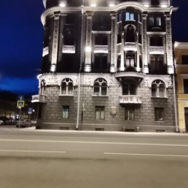 Продажа 3-комн квартиры на вторичном рынке наб Крюкова канала,  д. 14