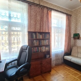 Продажа 2-комн квартиры на вторичном рынке Подьяческая Б. ул,  д. 34