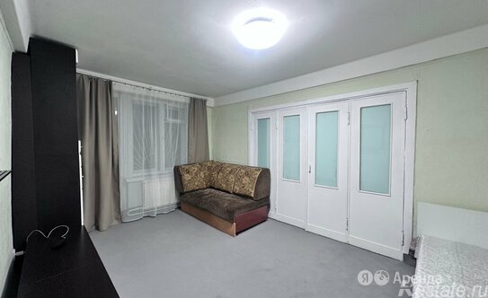 Аренда 2-комн квартиры на вторичном рынке Краснопутиловская улица,  д. 64