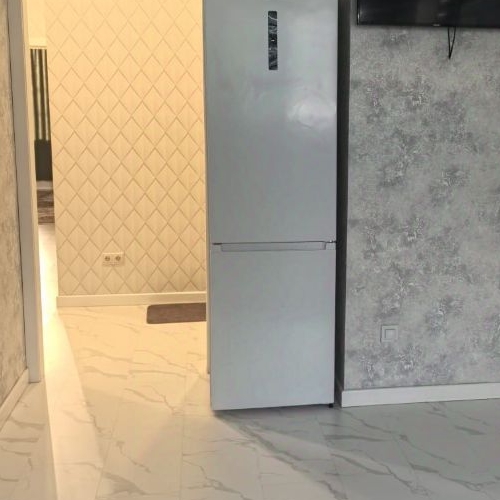 2-комн квартира с. Домодедово, улица Высотная, 8