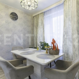 Продажа 2-комн квартиры на вторичном рынке Бухарестская М. ул,  д. 12/1