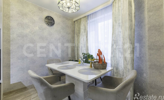 Продажа 2-комн квартиры на вторичном рынке Бухарестская М. ул,  д. 12/1