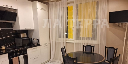 3-комн квартира Малышева ул, 13к3