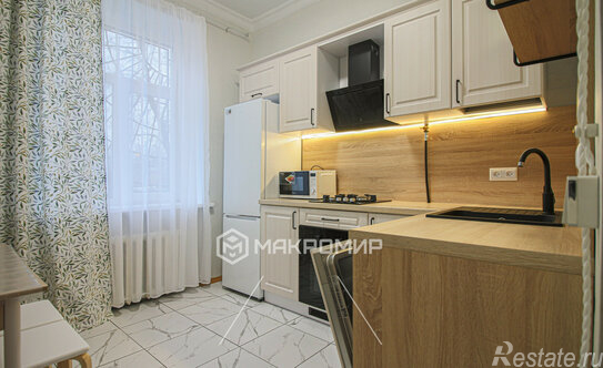 Аренда 2-комн квартиры на вторичном рынке ул Савушкина,  д. 19