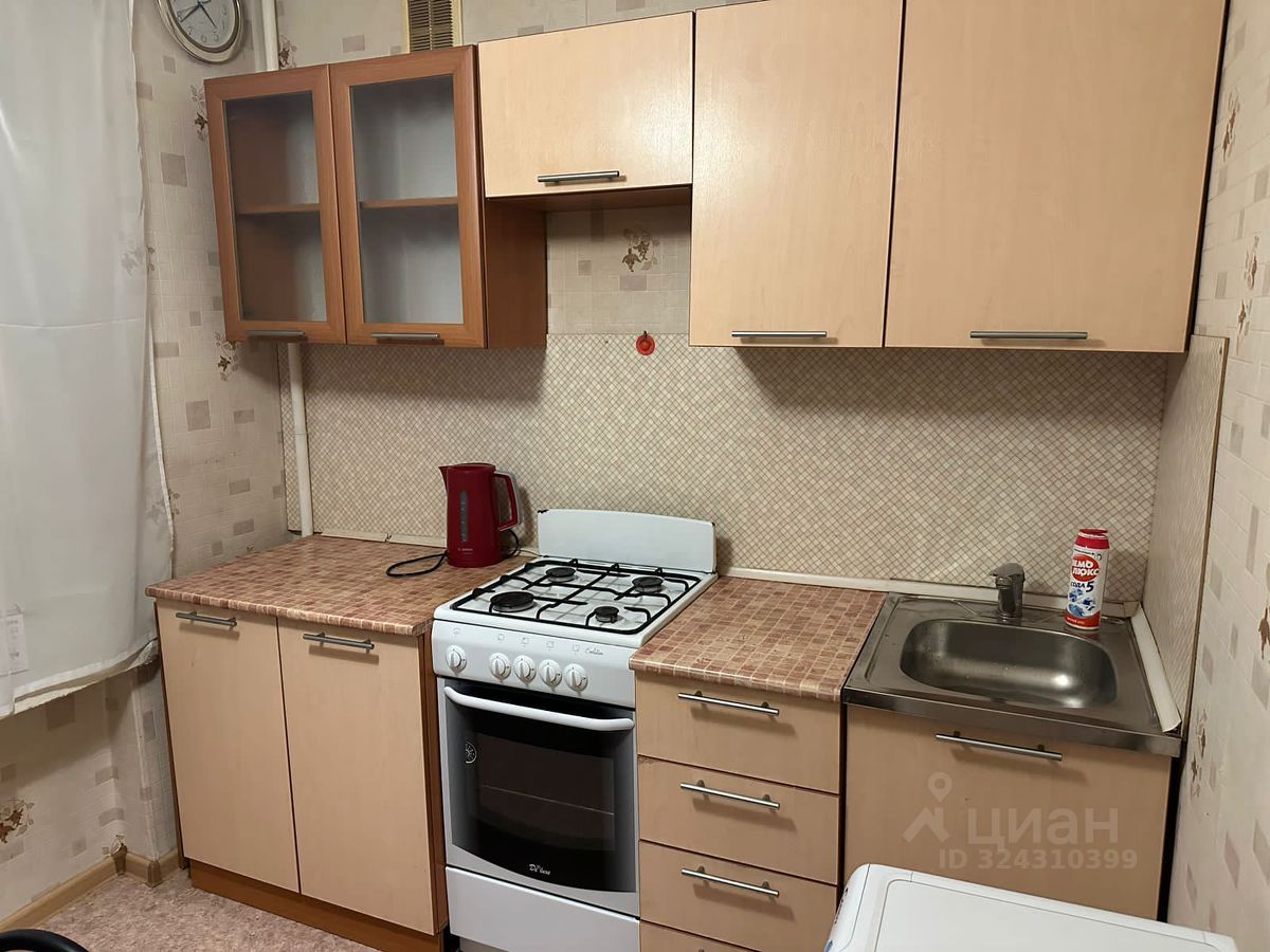 Аренда 2-комн квартиры на вторичном рынке улица Костякова, 17К2