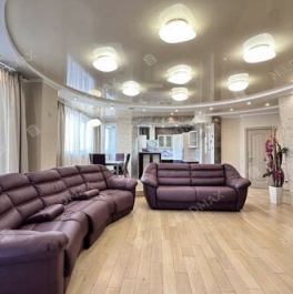 Продажа 4-комн квартиры на вторичном рынке Гжатская улица