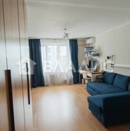 Продажа 1-комн квартиры на вторичном рынке Парковая 16-я ул,  д. 10