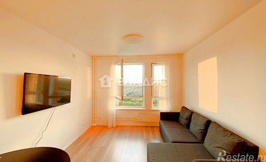 Продажа 1-комн квартиры на вторичном рынке Красногорск, Сходненская улица,  д. 10 к3