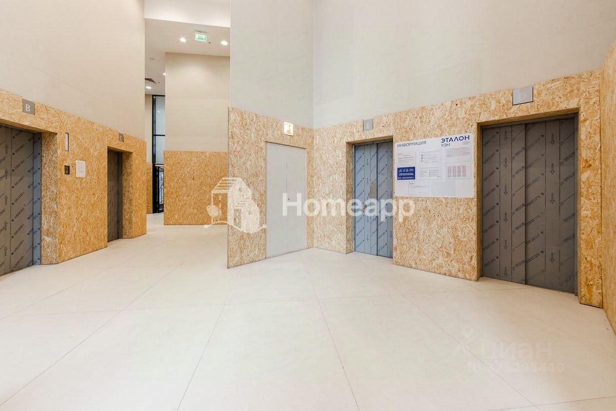 Продажа 2-комн квартиры на вторичном рынке улица Лобачевского, 120к1