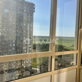 Продажа 1-комн квартиры на вторичном рынке Арцеуловская Аллея