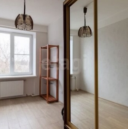 Продажа 2-комн квартиры на вторичном рынке Новоизмайловский проспект,  д. 20 к1