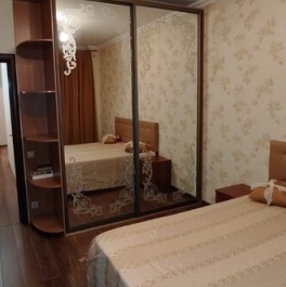 Продажа 3-комн квартиры на вторичном рынке Сафоновская улица