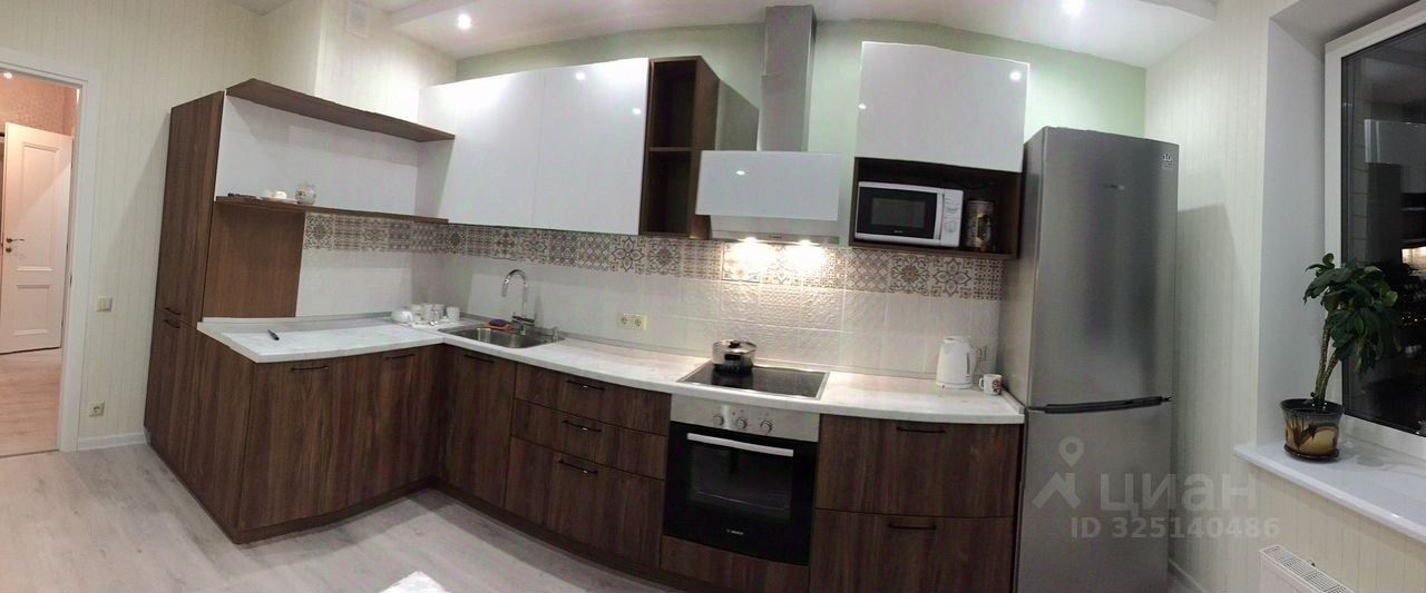 Продажа 3-комн квартиры на вторичном рынке Западный мкр, улица Лунная, 31