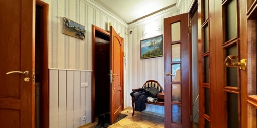 4-комн квартира Колпино г, Анисимова ул,  д. 5,  к. 2