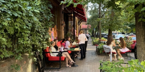 3-комн квартира Лахтинская улица,  д. 6