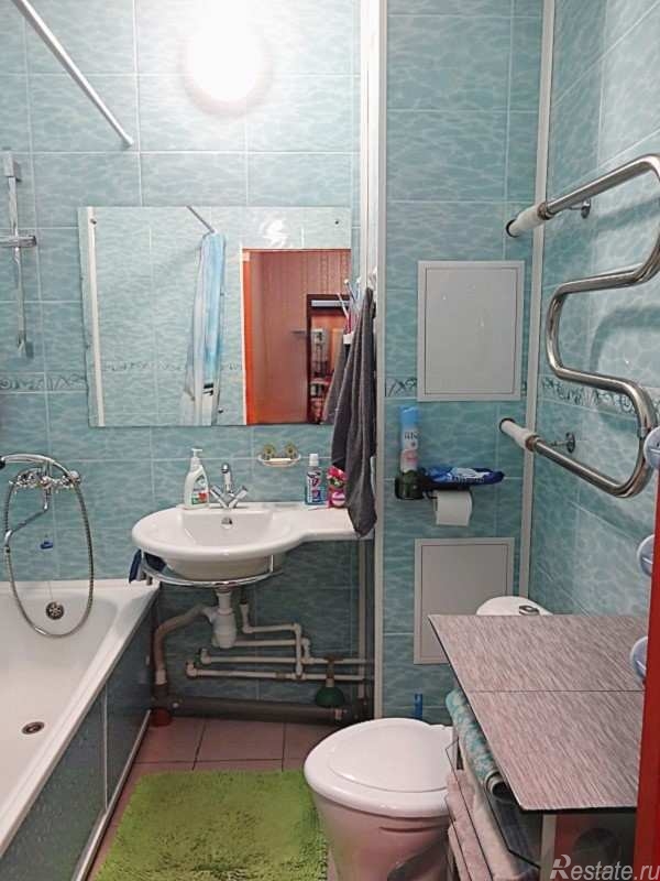 Продажа 3-комн квартиры на вторичном рынке Героев пр-кт,  д. 24,  к. 3