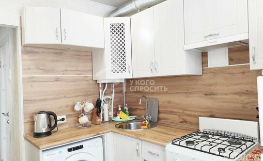Продажа 1-комн квартиры на вторичном рынке Петергоф г, Озерковая ул,  д. 15