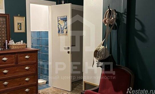 Продажа 3-комн квартиры на вторичном рынке Рождественская улица