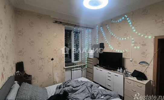 Продажа 2-комн квартиры на вторичном рынке улица Крупской,  д. 26