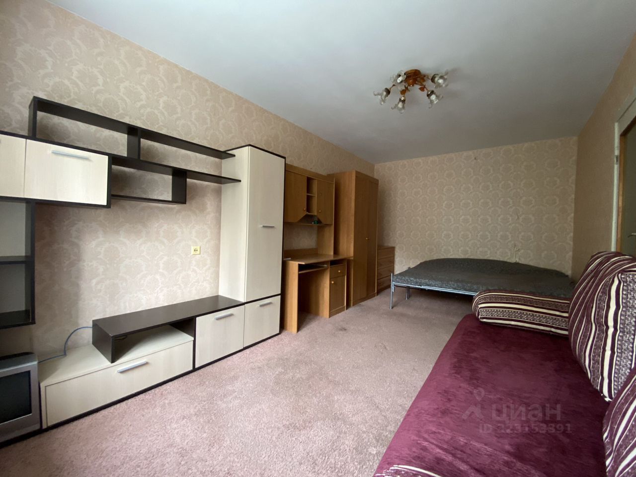 Продажа 1-комн квартиры на вторичном рынке проспект Тореза, 9