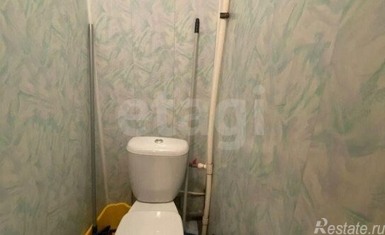 Продажа 3-комн квартиры на вторичном рынке Ломоносов г, Швейцарская ул,  д. 16,  к. 1