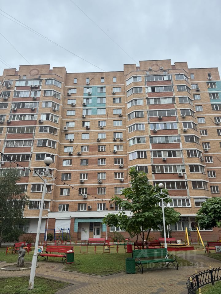 Продажа 1-комн квартиры на вторичном рынке Люберцы, Октябрьский проспект, 18к2