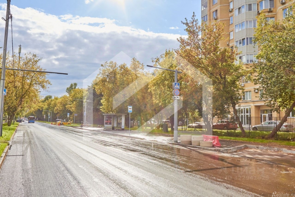 Аренда торгового помещения ул Челюскинская,  д. 9