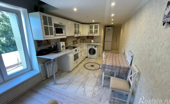 Продажа 2-комн квартиры на вторичном рынке ул Полярная,  д. 31