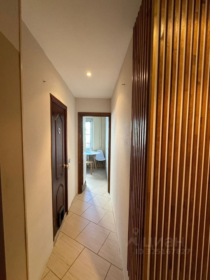 Продажа 3-комн квартиры на вторичном рынке Шереметьевская улица, 37