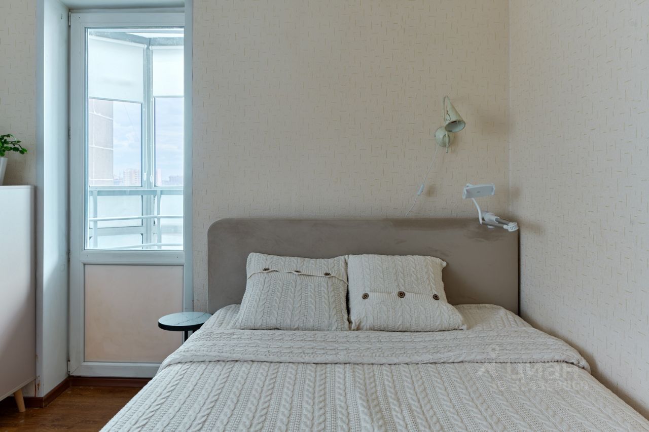 Аренда 1-комн квартиры на вторичном рынке Октябрьская улица, 103к1