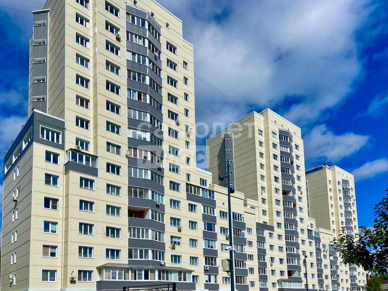 Продажа 2-комн квартиры на вторичном рынке Чехов, улица Дружбы, 1