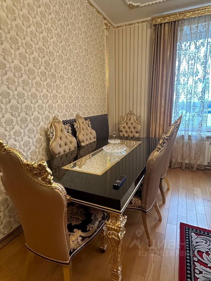 Продажа 3-комн квартиры на вторичном рынке улица Бадаева, 6к1