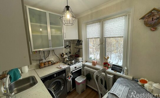 Продажа 1-комн квартиры на вторичном рынке Долгопрудный, улица Циолковского,  д. 8/11