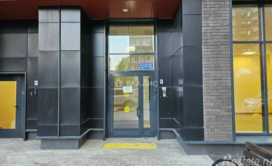 Продажа 2-комн квартиры на вторичном рынке улица Кедрова,  д. 16 к3