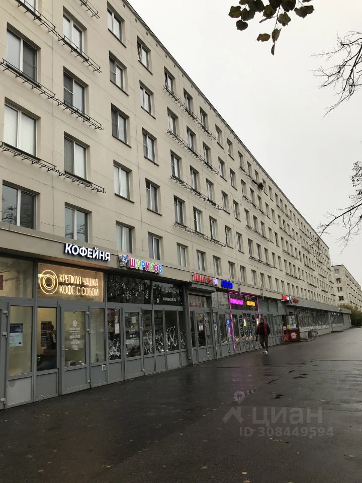 Продажа 4-комн квартиры на вторичном рынке Краснопутиловская улица, 30