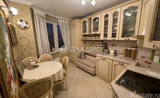 Продажа 1-комн квартиры на вторичном рынке Рассказовка д,  д. 3