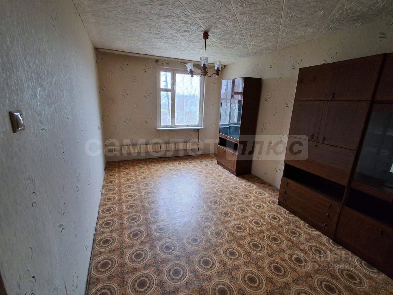 Продажа 3-комн квартиры на вторичном рынке с. Каменское, улица Центральная, 34