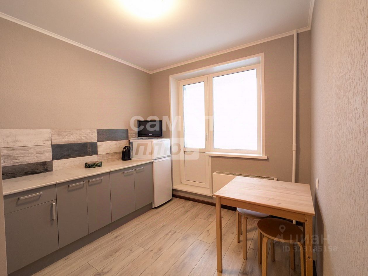 Продажа 1-комн квартиры на вторичном рынке Губернский мкр, улица Земская,  д. 13