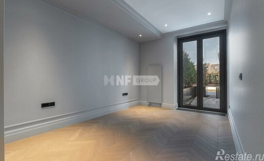 Продажа 2-комн квартиры на вторичном рынке улица Братьев Фонченко,  д. 1 к3