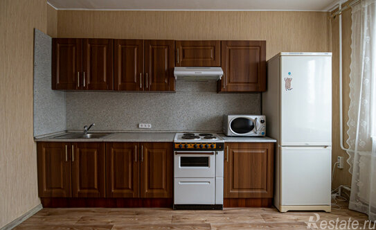 Продажа 2-комн квартиры на вторичном рынке улица Десантников,  д. 22