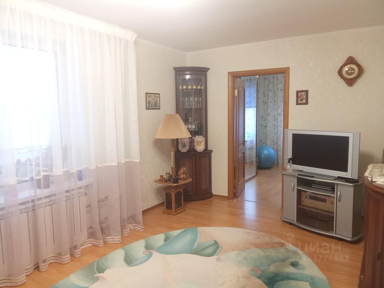 Продажа 3-комн квартиры на вторичном рынке 2-я Пугачевская улица, 7К1