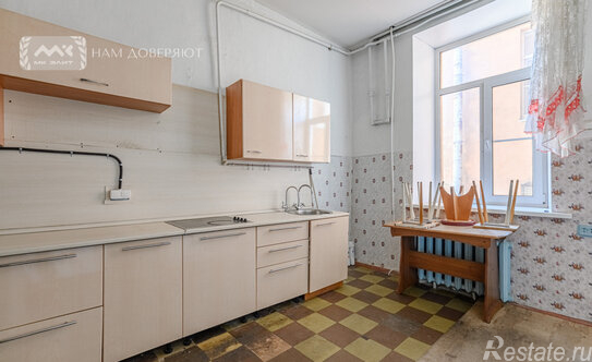 Продажа 3-комн квартиры на вторичном рынке Мичуринская улица,  д. 21