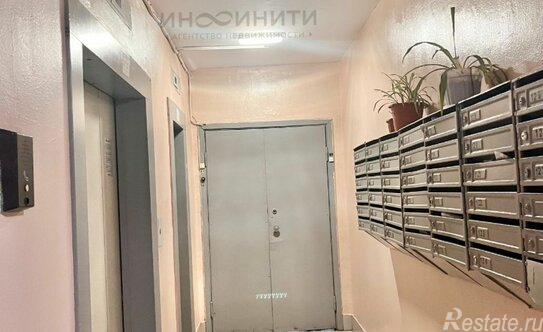 Продажа 1-комн квартиры на вторичном рынке Варшавское ш,  д. 144 к1