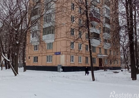 Продажа 2-комн квартиры на вторичном рынке проезд Дежнёва,  д. 18