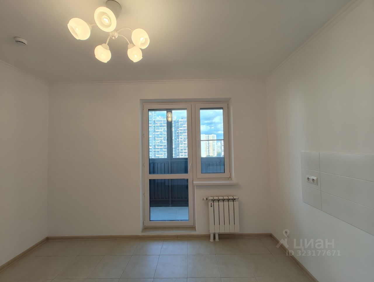 Продажа 1-комн квартиры на вторичном рынке Балаклавский проспект, 17