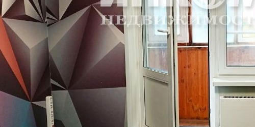 4-комн квартира улица Полбина, 46