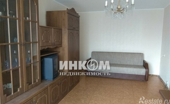 Продажа 1-комн квартиры на вторичном рынке Верхняя улица,  д. 1
